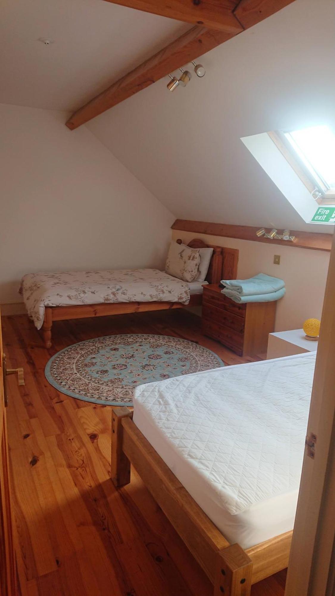 The Barn Annexe, Cefn-yr-allt Holiday home Crickadarn